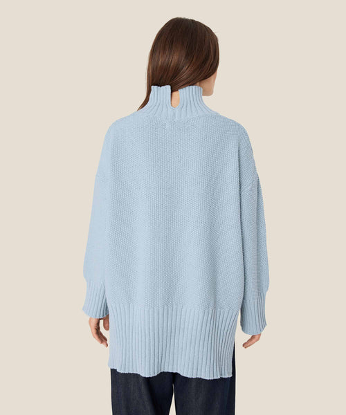 MaFrydah Pullover in Blue Fog