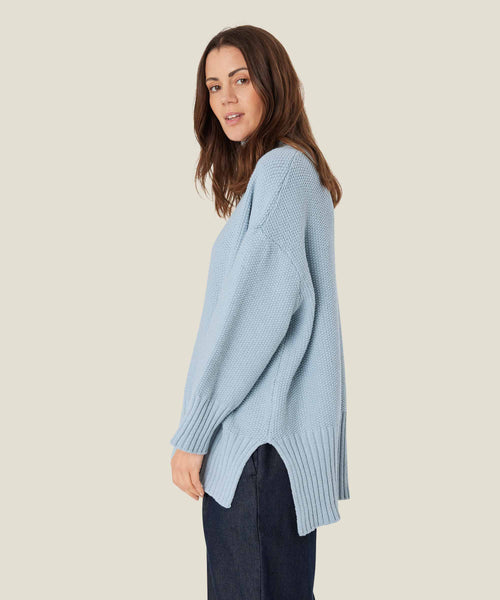 MaFrydah Pullover in Blue Fog