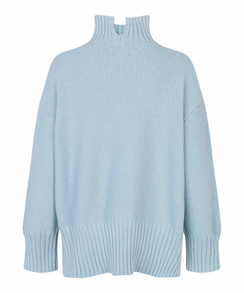 MaFrydah Pullover in Blue Fog